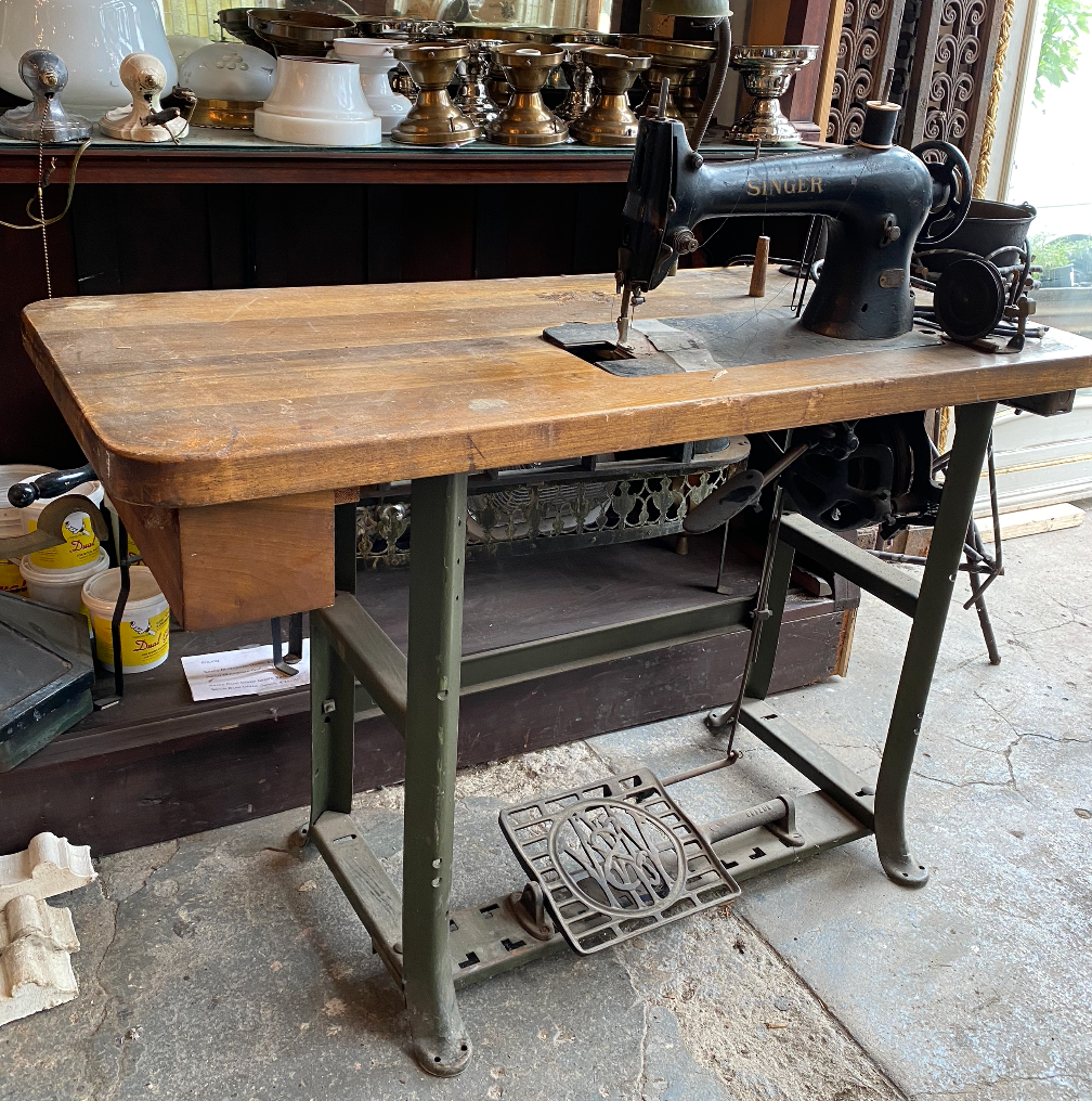 Industrial Sewing Machine with Table and Lamp - Architectural