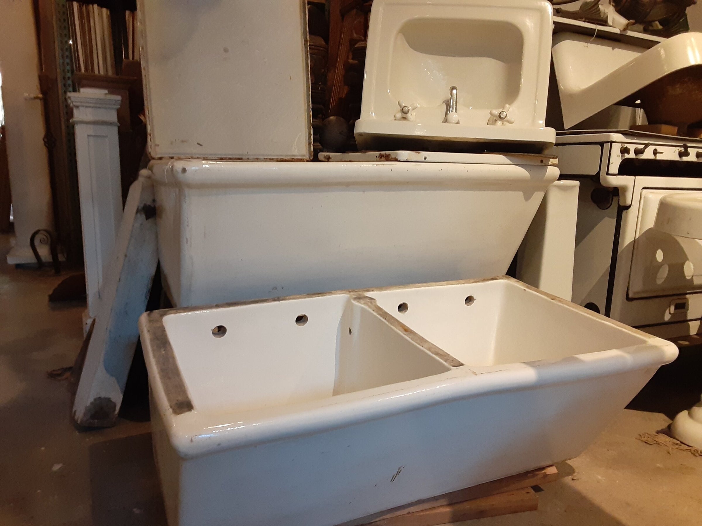 vintage wash sink